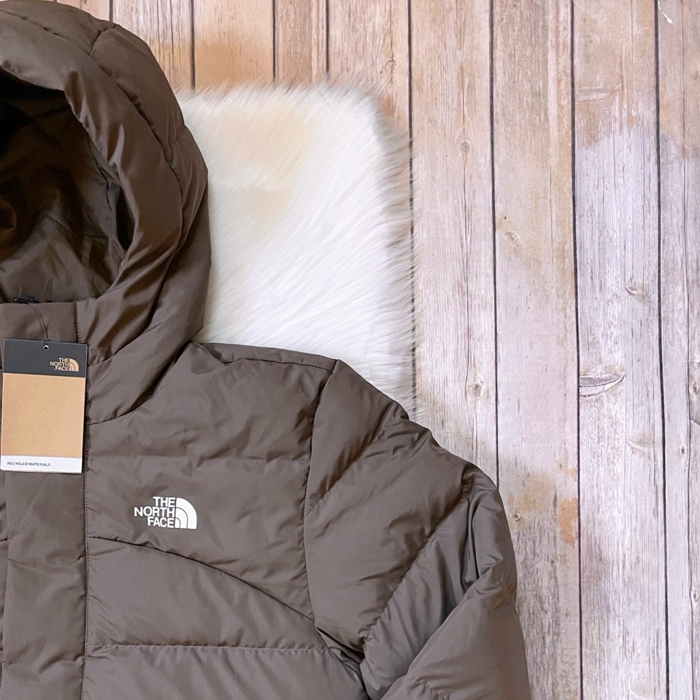 The North Face Men’s Baltic Down Puffer Hoodie Jacket - Picture 3 of 9